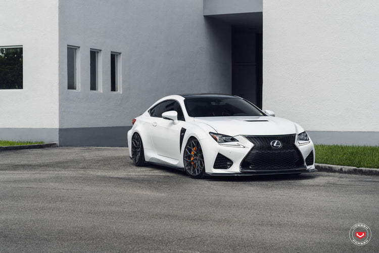 Lexus - RC-F