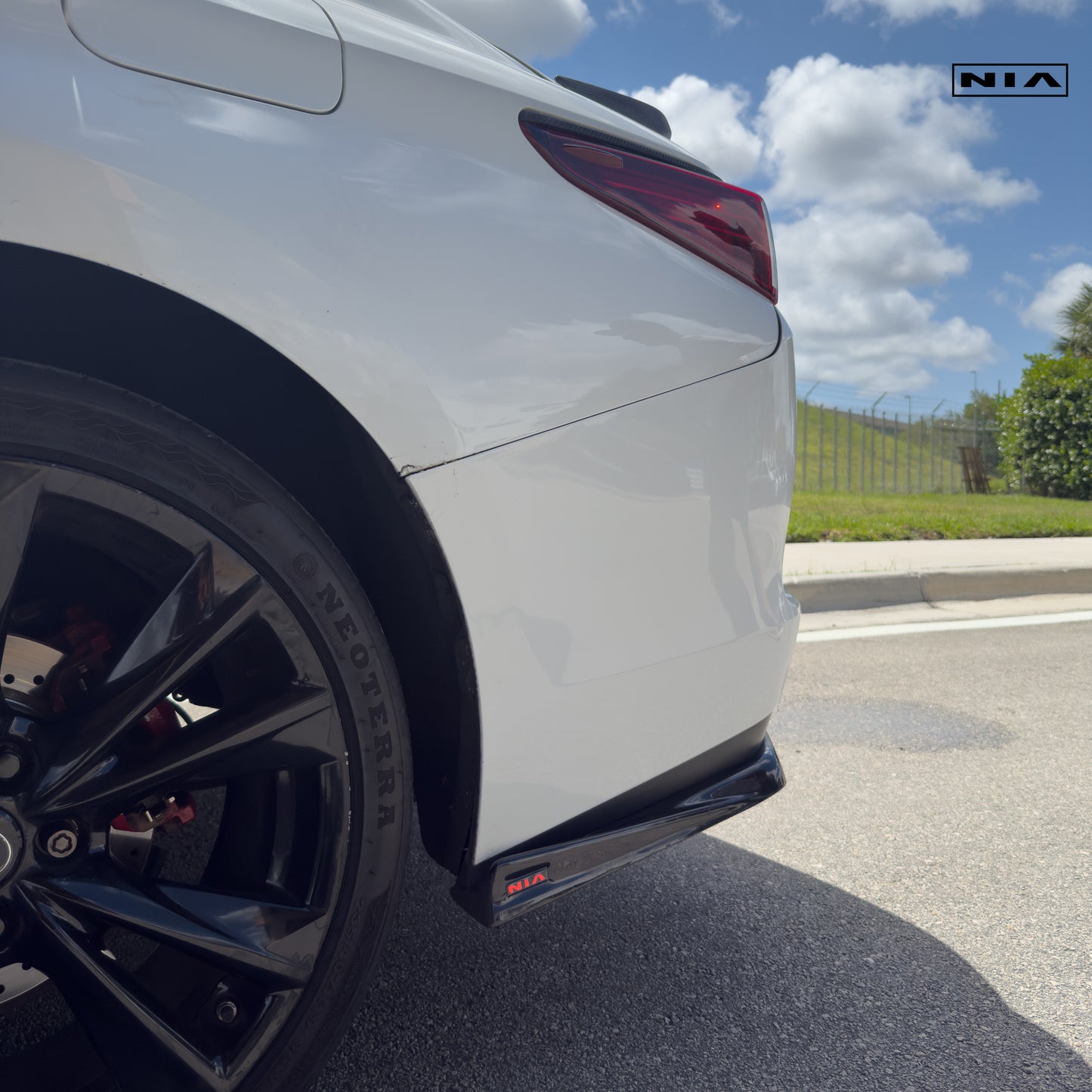 Lexus ES Base Model, F-Sport NIA rear lip spats bodykit 2019-2025 in ABS